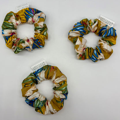Hibiscus Sun Mini Scrunchie