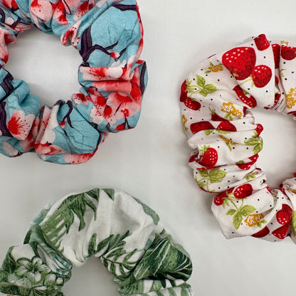 Strawberries & Cream Mini Scrunchie